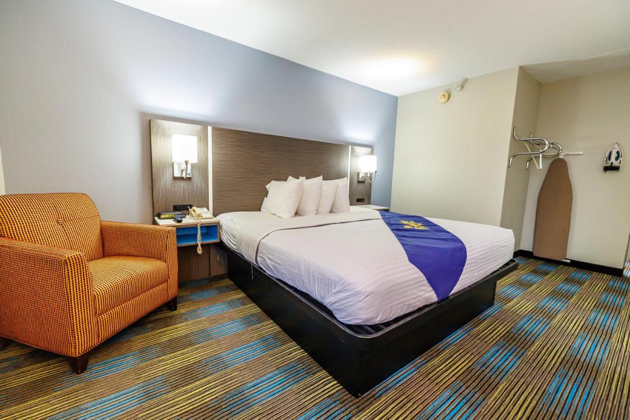 New Victorian Inn & Suites Omaha Eksteriør billede