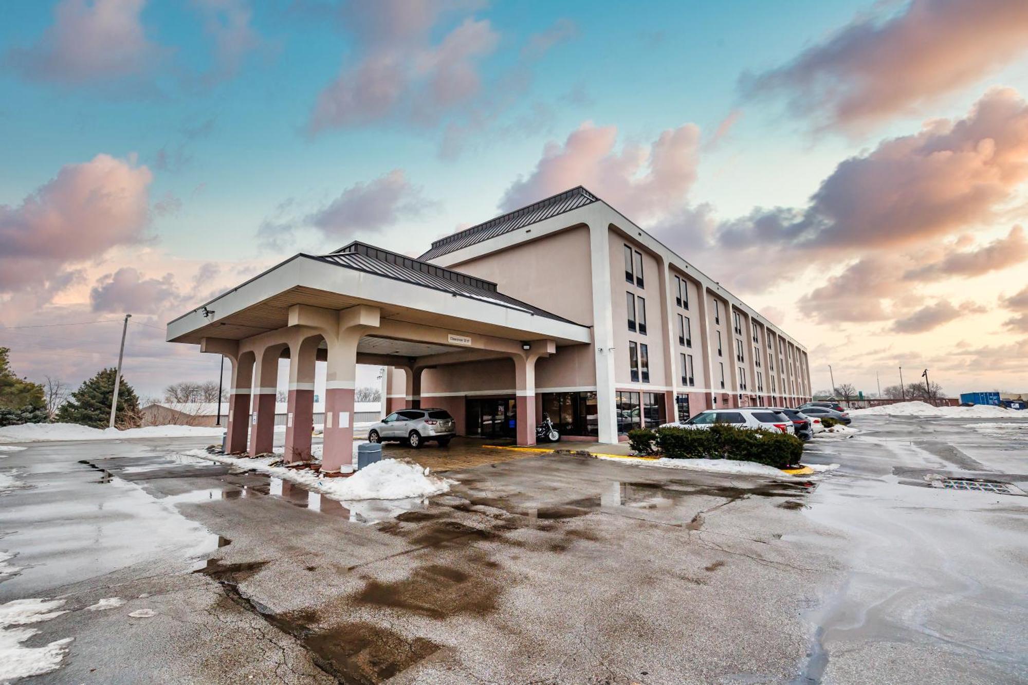 New Victorian Inn & Suites Omaha Eksteriør billede